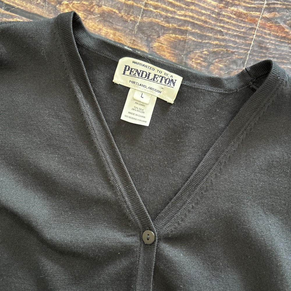 Women's Pendleton Silk Blend Cardigan Sweater Black Size Large Button Down - Picture 2 of 5